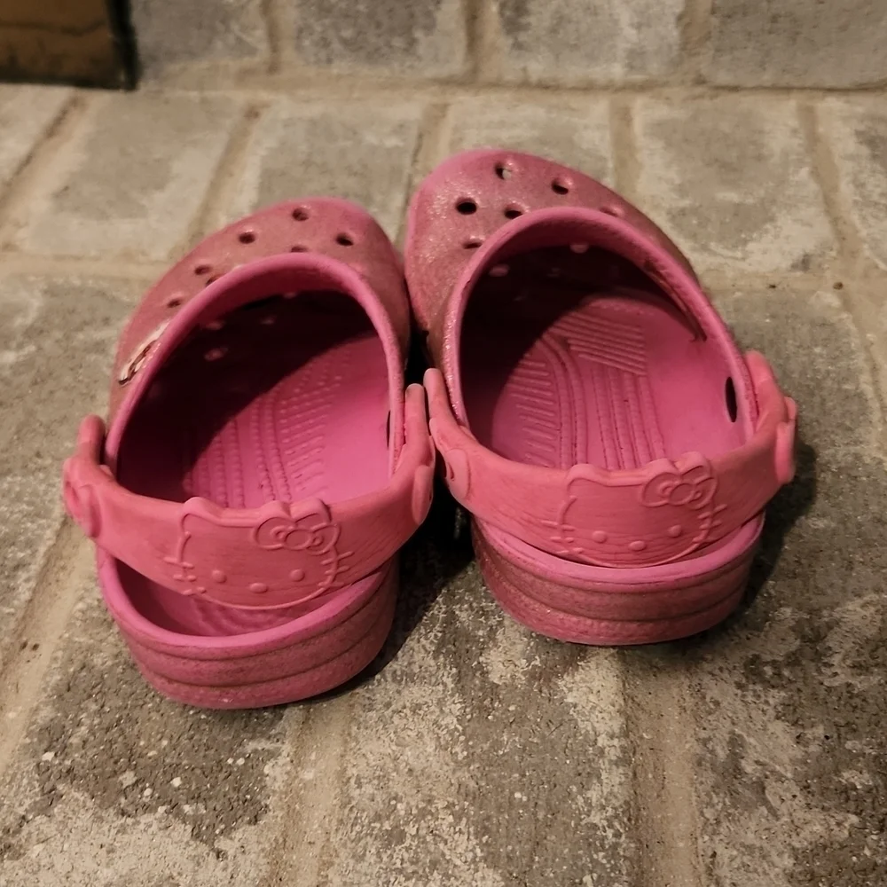 Crocs Hello Kitty Crocs Size 10 11 Girls Shoes Pink